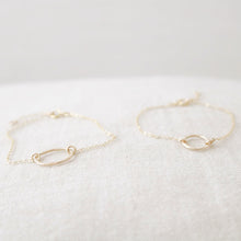 Load image into Gallery viewer, Olivia Bracelet