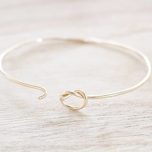 Knot Bracelet | Gold