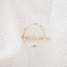 Load image into Gallery viewer, Halle Ring