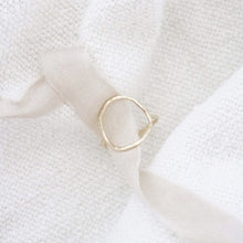 Load image into Gallery viewer, Halle Ring