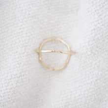 Load image into Gallery viewer, Halle Ring