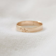 Load image into Gallery viewer, Everly Ring