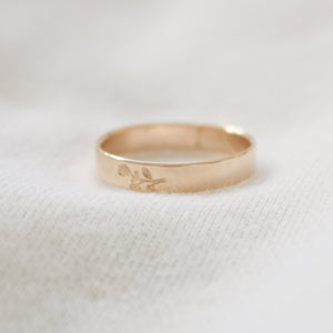Everly Ring