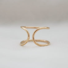 Load image into Gallery viewer, Alice Ring