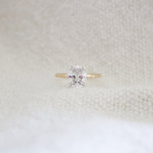 Load image into Gallery viewer, Evie ring