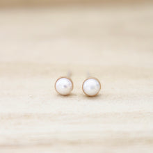 Load image into Gallery viewer, Tiny Pearl Earrings