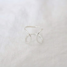 Load image into Gallery viewer, Ari Ring | Silver