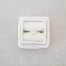 Load image into Gallery viewer, Genevieve Ring