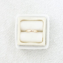 Load image into Gallery viewer, Celeste Ear Cuff