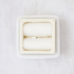 Whisper Ring | Gold