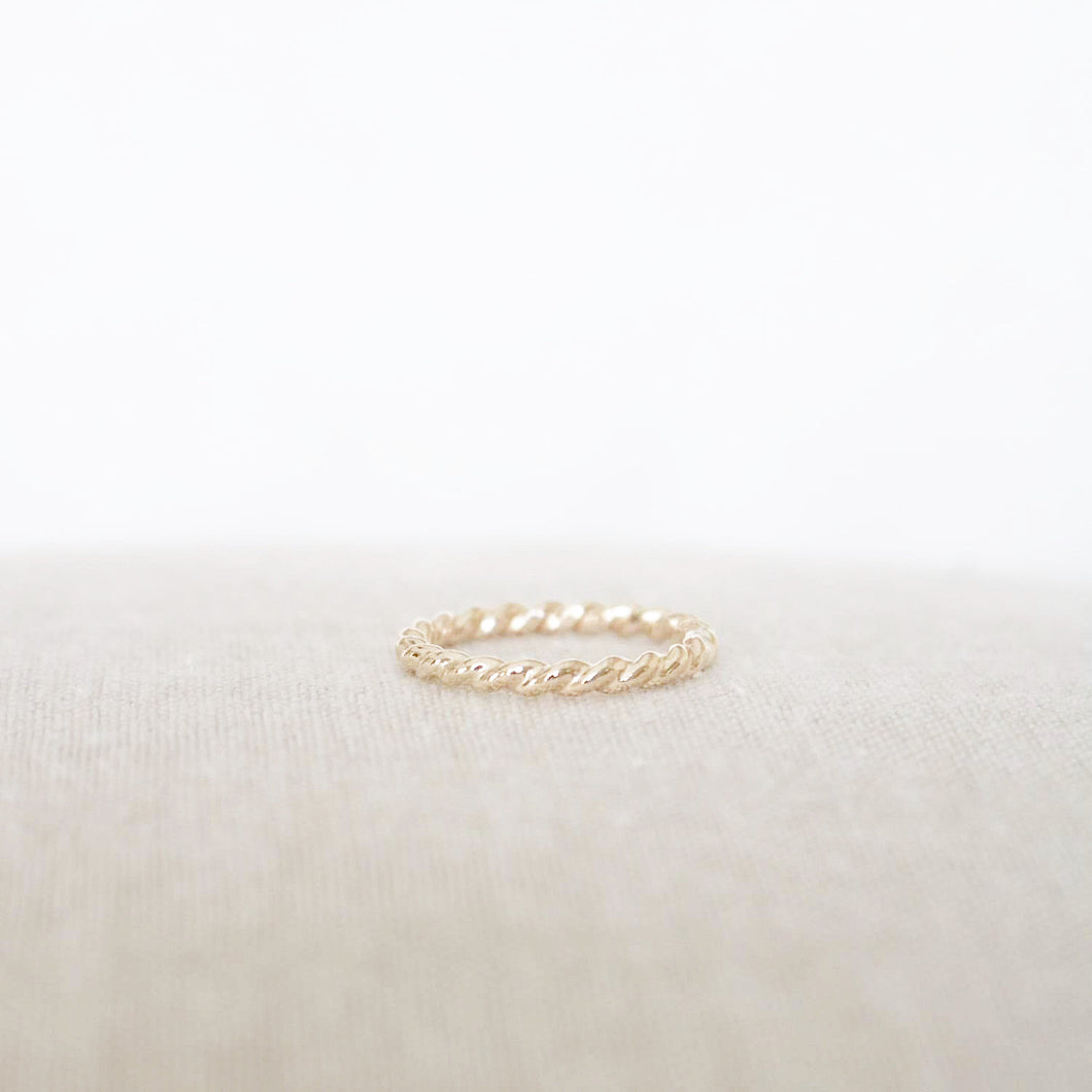 Chunky Twisted Stacking Ring | Gold