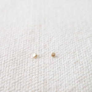 Pebble Stud Earrings | Gold