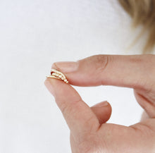 Load image into Gallery viewer, Celeste Ear Cuff