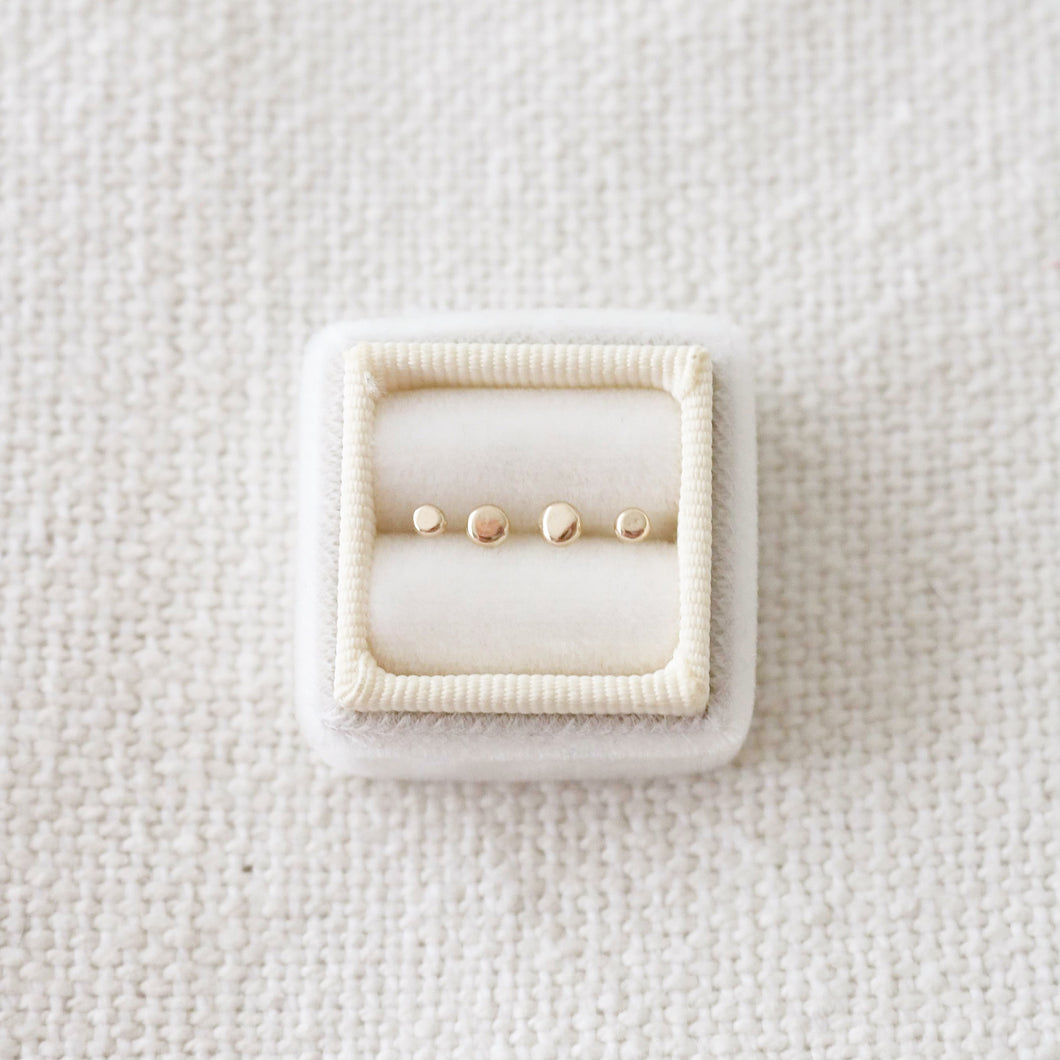 Pebble Stud Earrings | Gold
