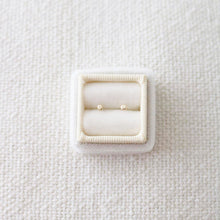 Load image into Gallery viewer, Pebble Stud Earrings